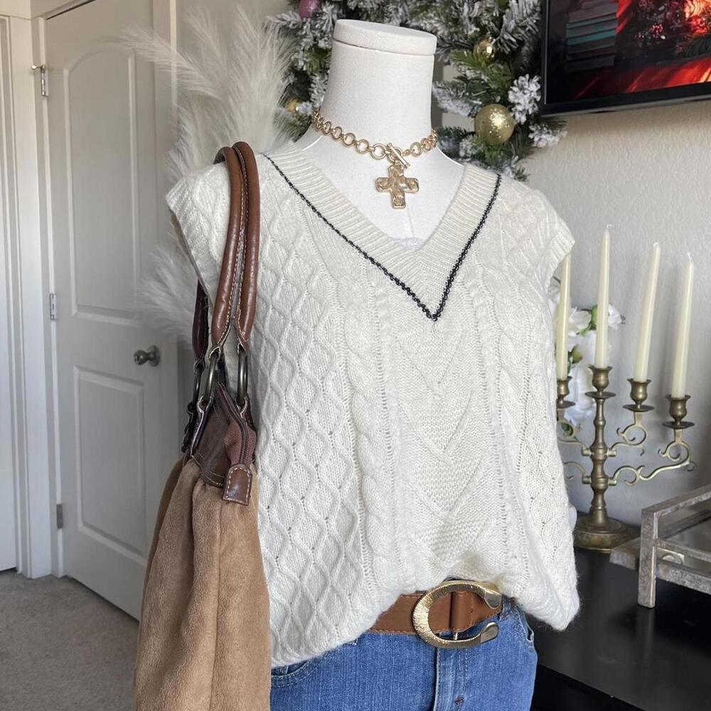 Sweater Vest - Picture 2 of 4